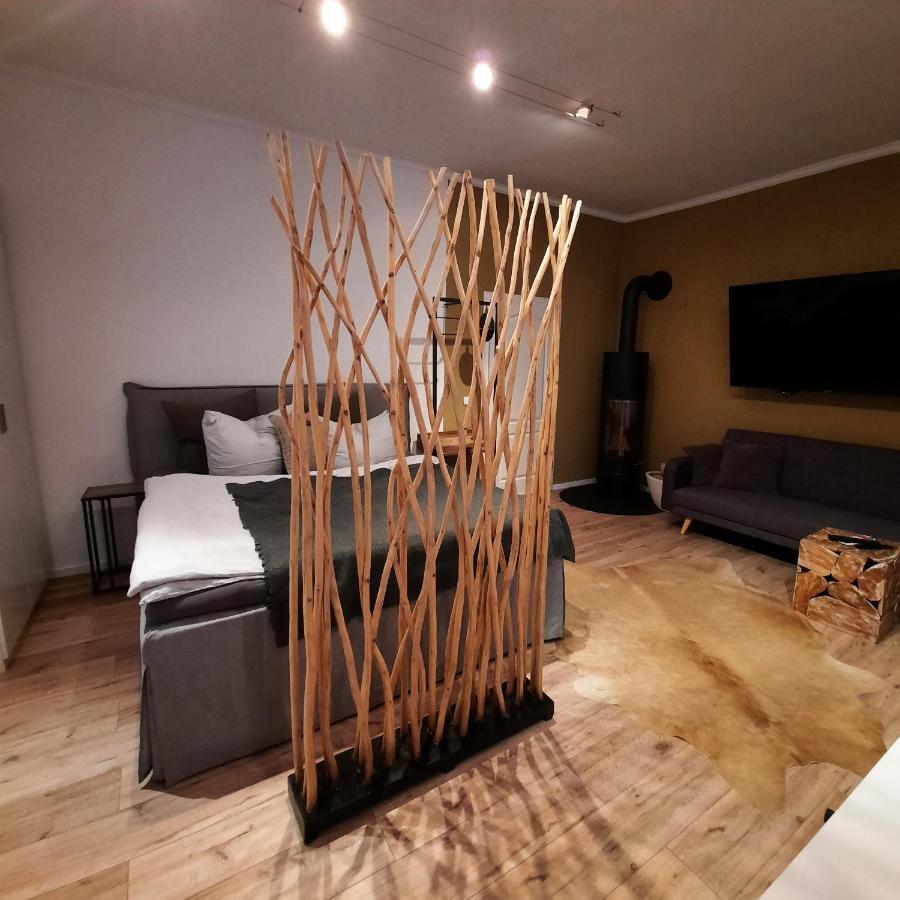 Business-Lodging Apartmenthaus Höhr-Grenzhausen Esterno foto